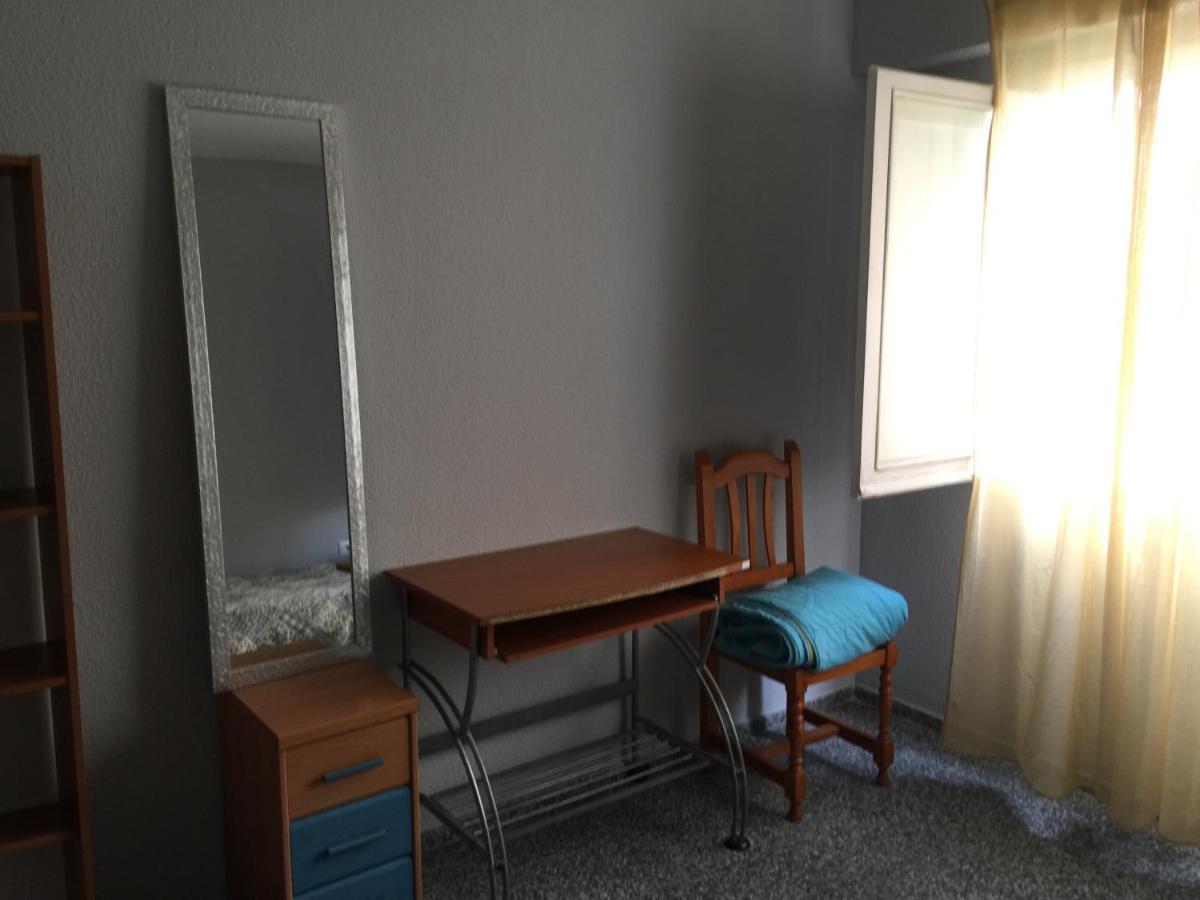 Habitacion Renfe Alicante Kültér fotó